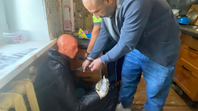 В Ленобласти ревнивцу, убившему жену на глазах у ребёнка, дали 9,5 лет строгого режима