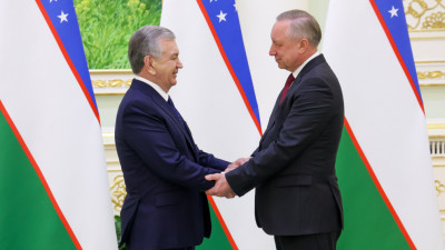 Александр Беглов: Открытие Ленинградского монумента в Ташкенте — дань памяти общей истории, а Стратегический план развития сотрудничества показывает нашу устремленность  будущее