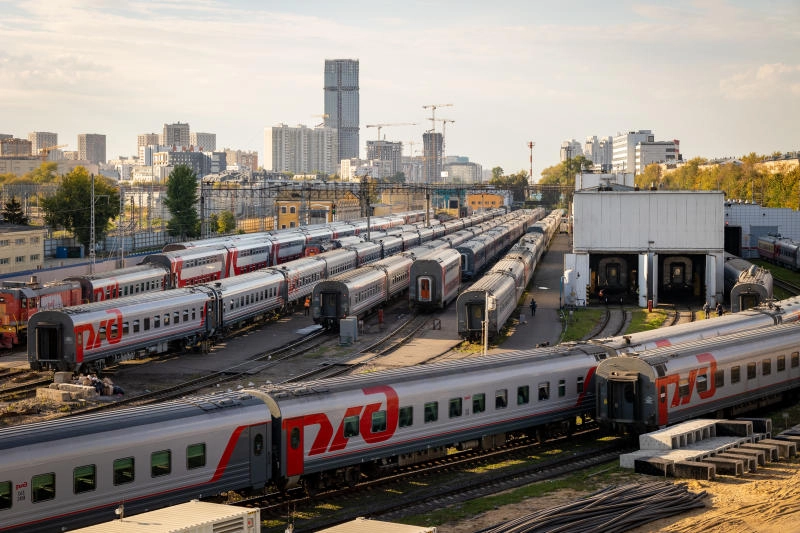 С начала года на РЖД поступили более 300 вагонов - tvspb.ru