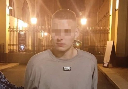 Нетрезвый москвич пытался ночью проникнуть в Эрмитаж - tvspb.ru