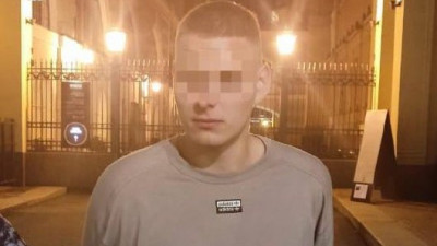 Нетрезвый москвич пытался ночью проникнуть в Эрмитаж