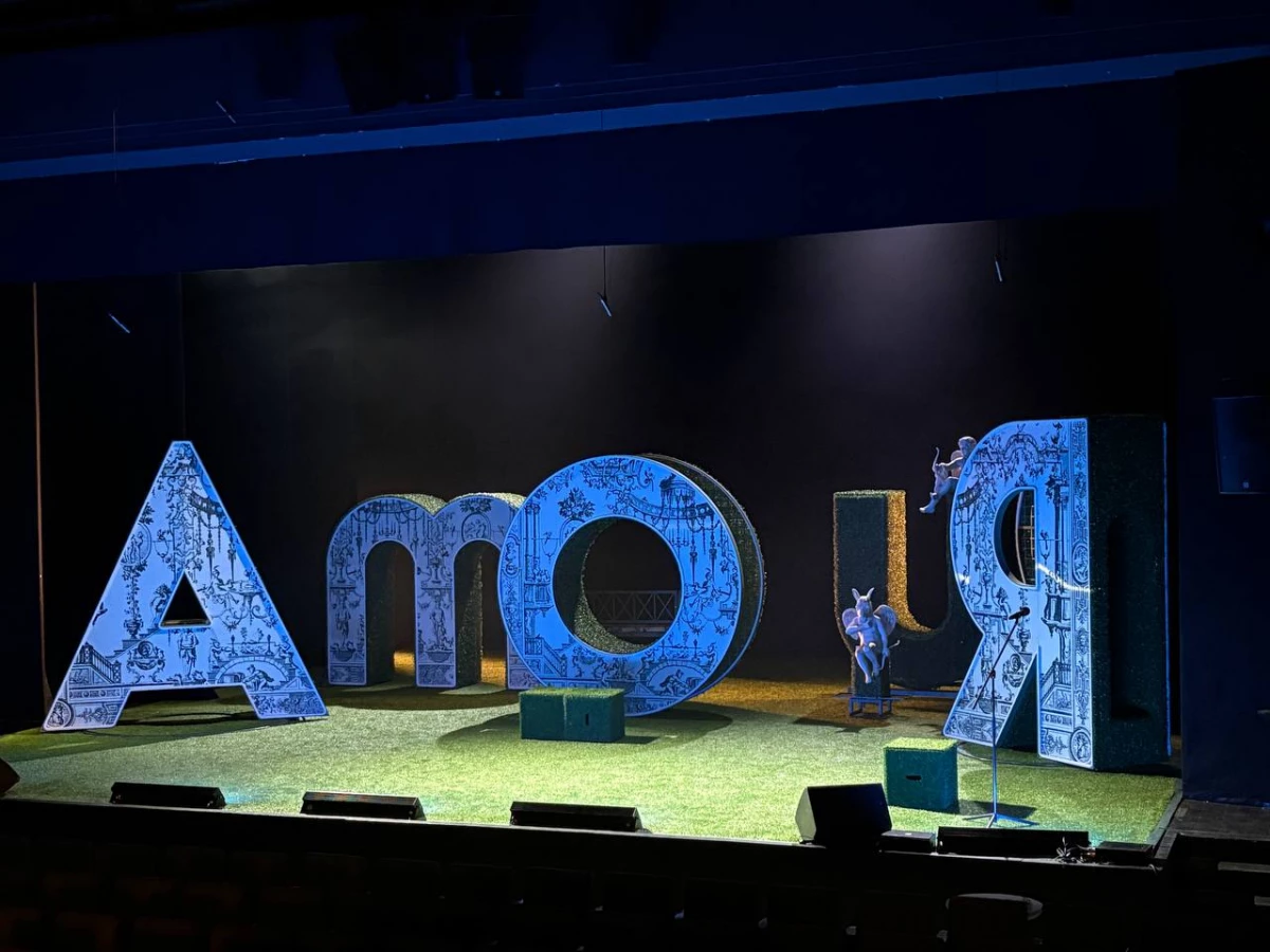 Молодежный театр на Фонтанке представит спектакль «Любовью не шутят» - tvspb.ru