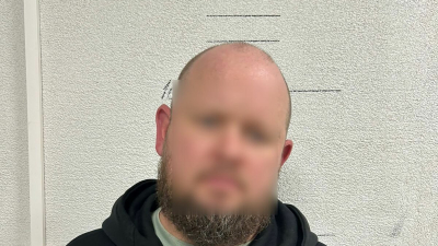 В Приморском районе задержали 40-летнего подозреваемого в хищении «Мерседес Бенца»