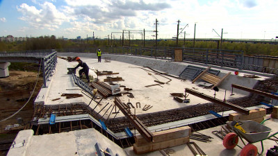 Александр Беглов рассказал о развитии транспортной инфраструктуры Петербурга