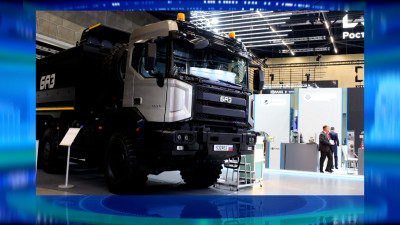 Александр Беглов: Петербургские предприятия представили на международной выставке в Минске беспилотные системы, новый БАЗ и другие передовые разработки