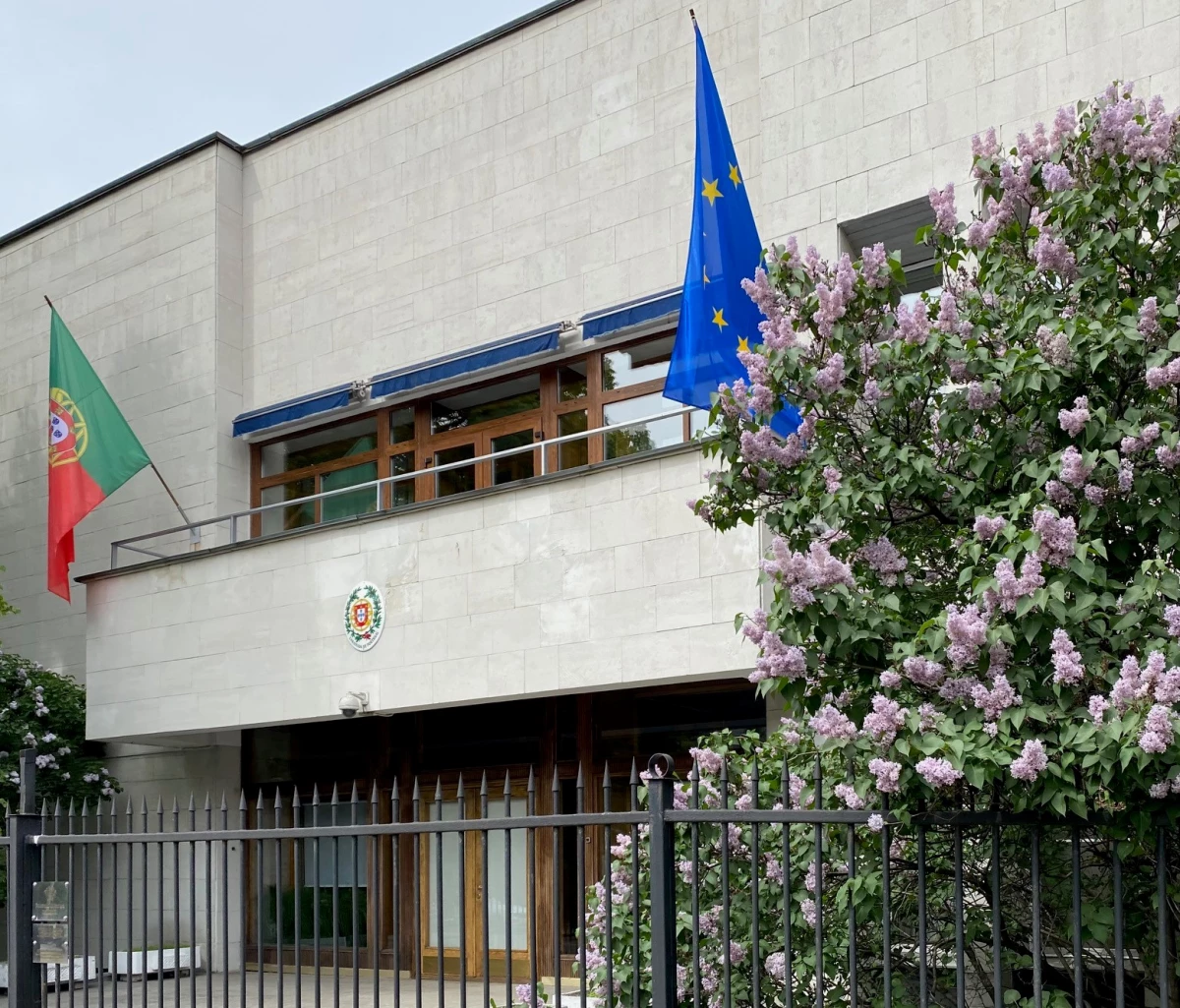 15 человек погибли при крушении фуникулера в Лиссабоне - tvspb.ru