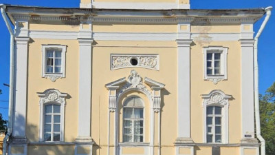 «Дом Министерский Первый» в Петергофе ждет реставрация