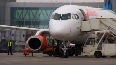 Пассажира рейса Казань – Петербург задержали в Пулкове за нецензурную брань в самолете