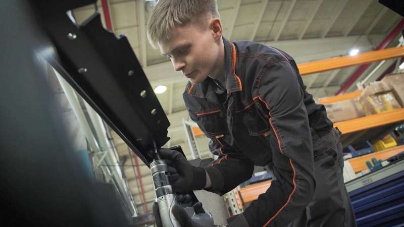 Открыто почти 30 тысяч вакансий: нехватка рабочих и производственников зафиксирована в Петербурге - tvspb.ru