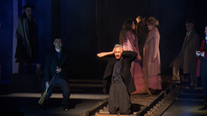 Спектакль «Дядя Ваня» Башкирского театра драмы имени Мажита Гафури и Марийского национального театра драмы имени М. Шкетана на фестивале «Александринский»