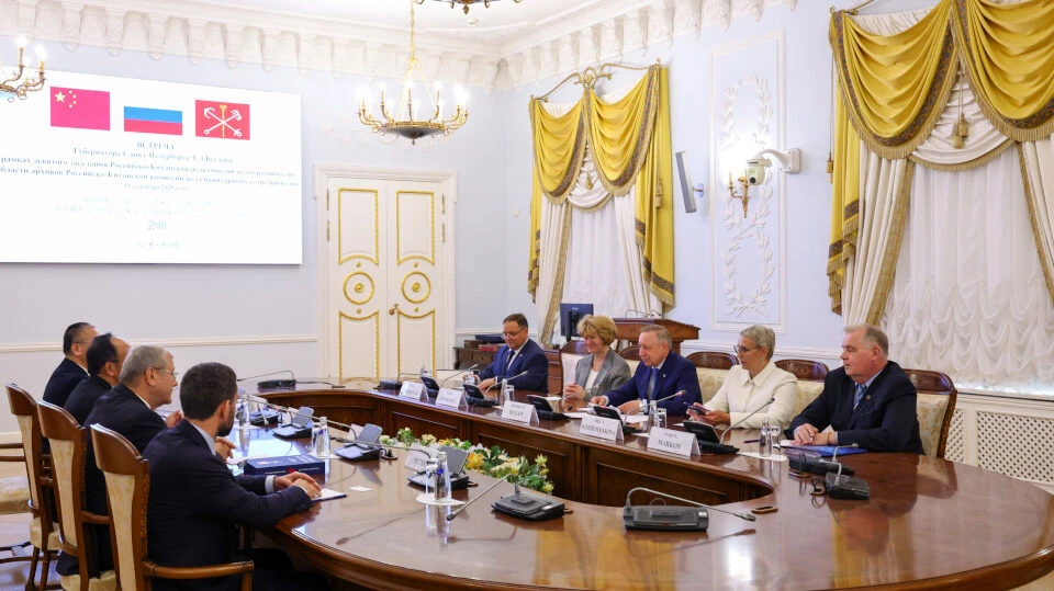 Александр Беглов: Архивы Петербурга и Китая расширяют сотрудничество в деле сохранения исторической правды о борьбе с немецким фашизмом и японским милитаризмом - tvspb.ru