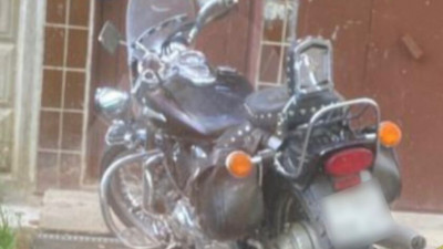 Под Петербургом полицейские задержали вора, угнавшего мотоцикл у жителя Петергофа