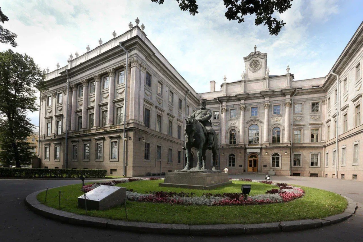 Мраморный дворец Русского музея закроется на два часа раньше 22 сентября - tvspb.ru