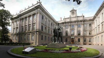 Мраморный дворец Русского музея закроется на два часа раньше 22 сентября