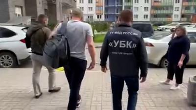 Киберполиция Петербурга задержала афериста, торговавшего несуществующими автокомплектующими