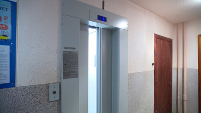 В Петербурге на 80% выполнили план по капремонту лифтов на 2025 год