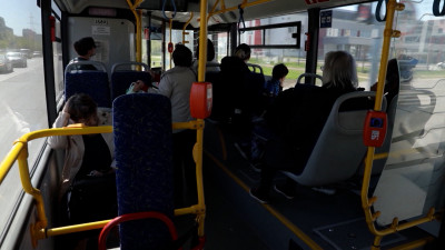 В День памяти жертв блокады проезд в транспорте будет бесплатным для ветеранов