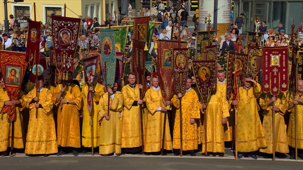 Крестный ход изменит движение транспорта в Петербурге 12 сентября - tvspb.ru