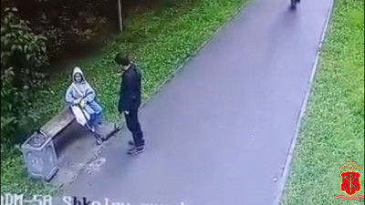 Оперативники уголовного розыска задержали мигранта, пристававшего к девочке-подростку в Мурино