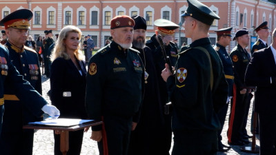 В Петербурге первокурсники Военной академии Росгвардии приняли присягу