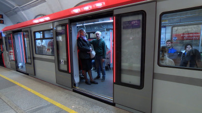 В метрополитене Петербурга 4 сентября произошел массовый сбой в работе турникетов