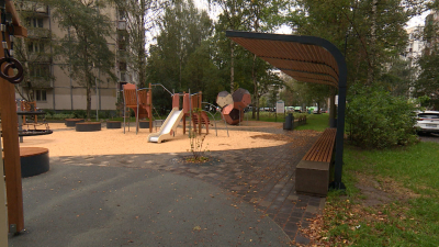 На Тихорецком проспекте появилась новая детская площадка