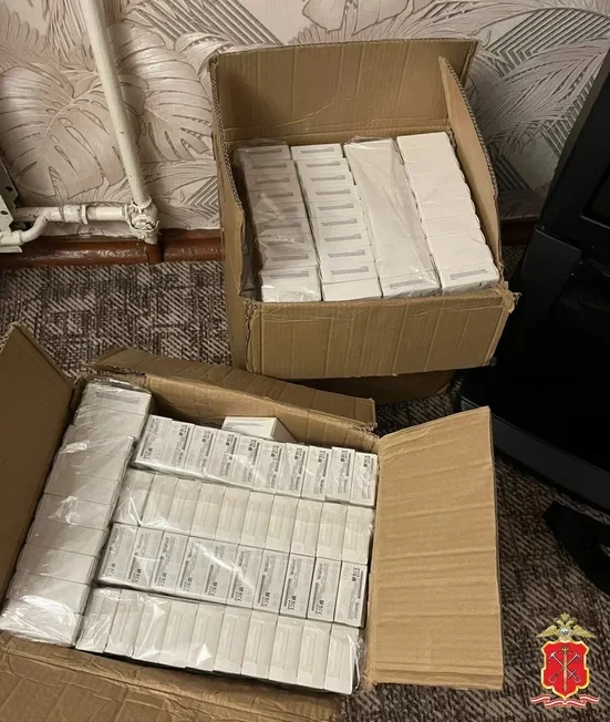 Полиция раскрыла схему подмены аксессуаров Apple через маркетплейс на сумму почти 2 млн рублей - tvspb.ru