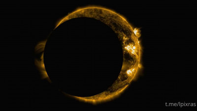 Появились космические кадры солнечного затмения во время транзита Луны