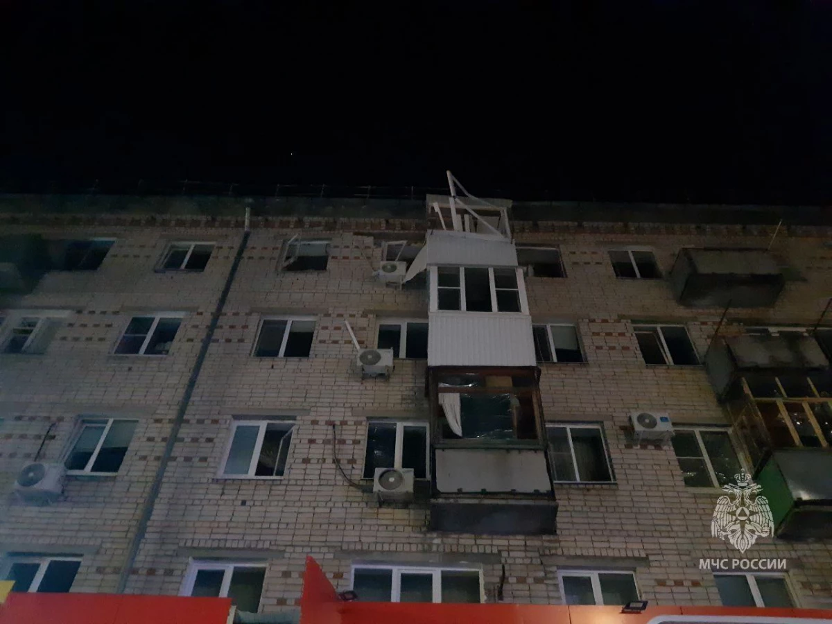 В жилом доме в Тольятти произошел взрыв газа — 80 человек эвакуированы - tvspb.ru