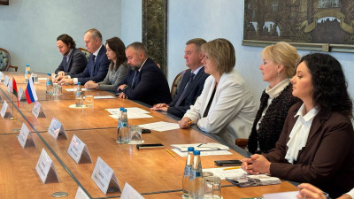 Сотня электробусов МАЗ поступит в Петербург