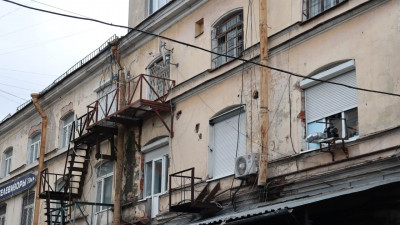 КГИОП через суд потребовал отреставрировать фасады корпуса №1 Апраксина двора