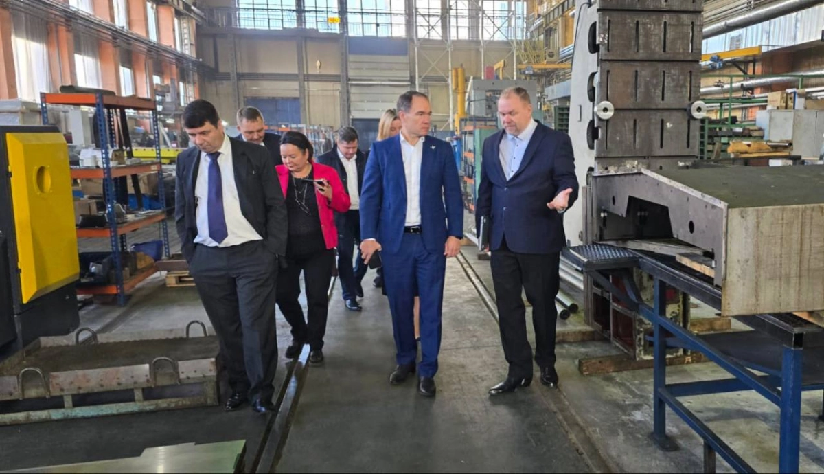 В Петербурге до конца года появится станкоинструментальный кластер - tvspb.ru