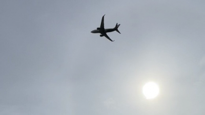 Самолёт Москва — Пхукет, вернувшийся из-за пожара в двигателе, сел в Домодедово