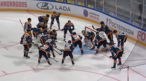 «Шанхайские драконы» — единственная в Континентальной хоккейной лиге команда из Поднебесной