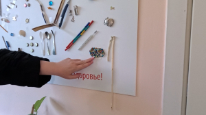 Опасная коллекция: пупсики, монетки, гаечки. Какие мелкие предметы чаще всего глотают дети и как с этим бороться?