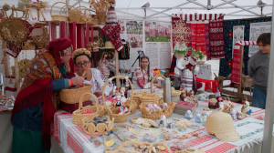 Грандиозный праздник народной культуры. В ЦПКиО им. С.М. Кирова состоялся V ежегодный фестиваль «Серебряное ожерелье»