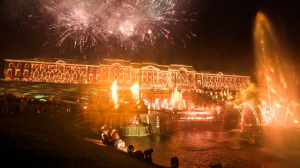 История Петергофа после Великой Отечественной войны. Этой теме посвятили традиционный праздник фонтанов в музее-заповеднике