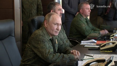 Путин посетил полигон Мулино, где проходят учения «Запад-2025»