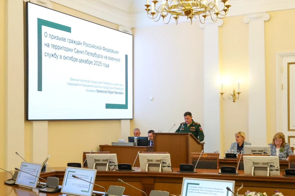 Александр Беглов: С 1 октября по 31 декабря в Петербурге пройдет осенний призыв на военную службу - tvspb.ru