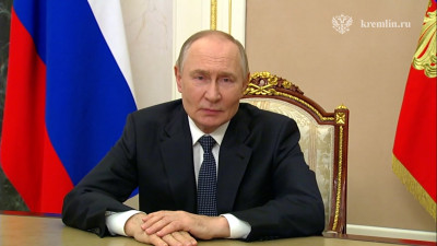 Агротуризм, рекордные урожаи и новые технологии: Владимир Путин поздравил работников АПК с профессиональным праздником