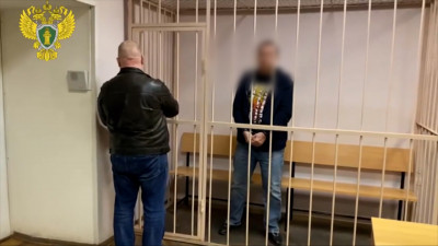 В СИЗО до декабря: что известно о деле главы администрации Лужского района Ленобласти