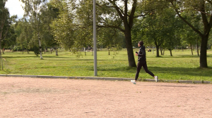 Уличный спорт. Как заниматься, когда похолодало?