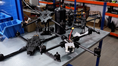 В Петербурге показали дроны нового поколения и противодроновые системы