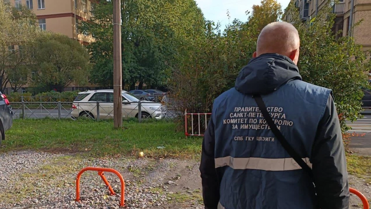 На Лиговском нашли незаконную пристройку, увеличившую площадь здания почти в три раза - tvspb.ru