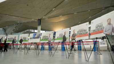 В Пулково открылась фотовыставка, знакомящая с учеными Политехнического университета и их разработками