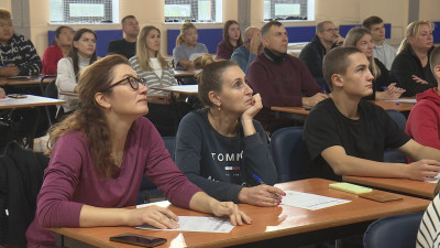 Впервые в России: более 200 тыс. человек написали «Спортивный диктант»