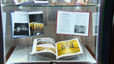 В Президентской библиотеке открылась выставка к 70-летнему юбилею метрополитена