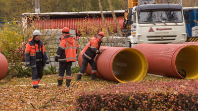 На улице Харченко продолжаются работы по ликвидации просадки грунта
