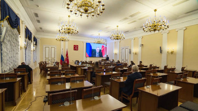 Александр Беглов: Поддержка молодежи – одна из первостепенных задач