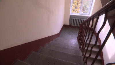 На Новосибирской улице внука задержали по подозрению в убийстве бабушки: что говорят соседи о молодом человеке